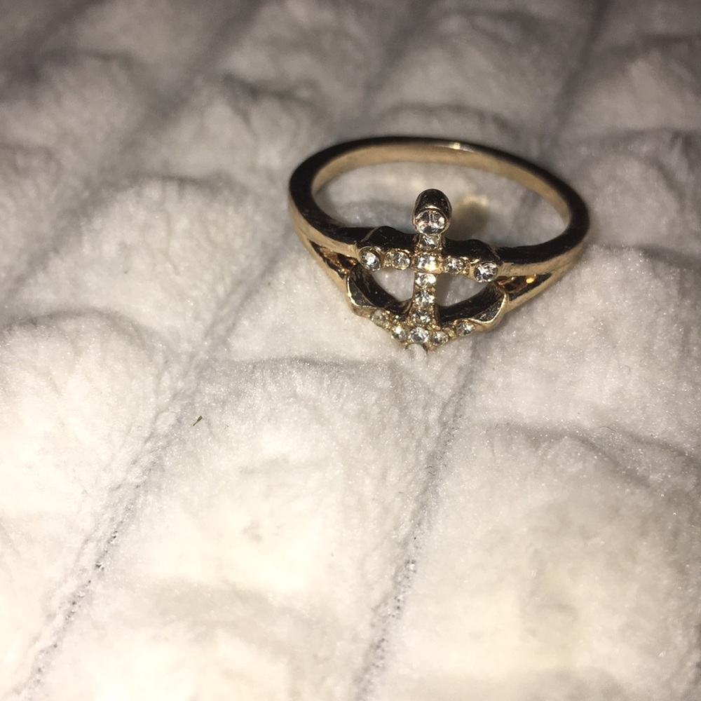 Gold anchor ring